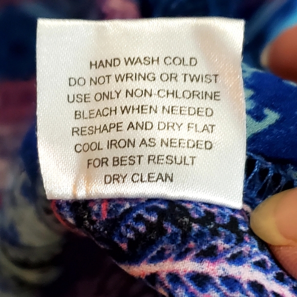 Pink Rose Blouse 1X - Picture 4 of 5